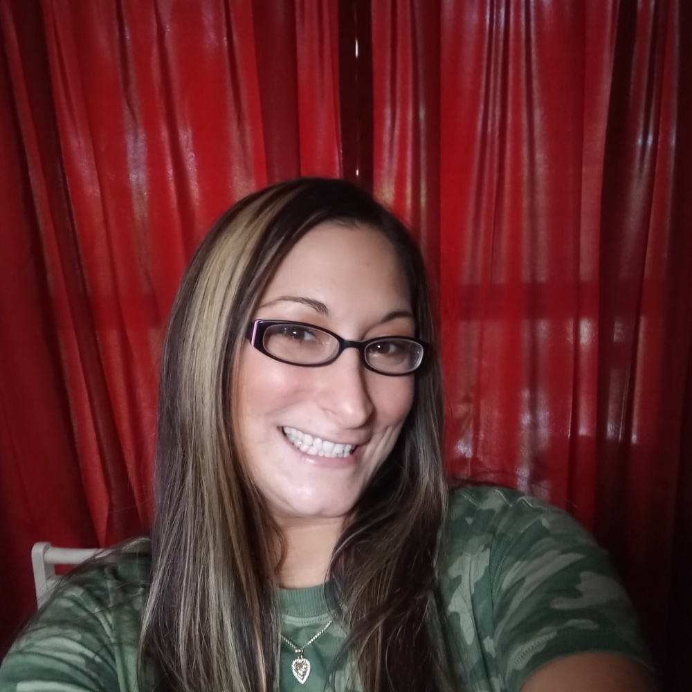 Meet your Posher, Jenifer